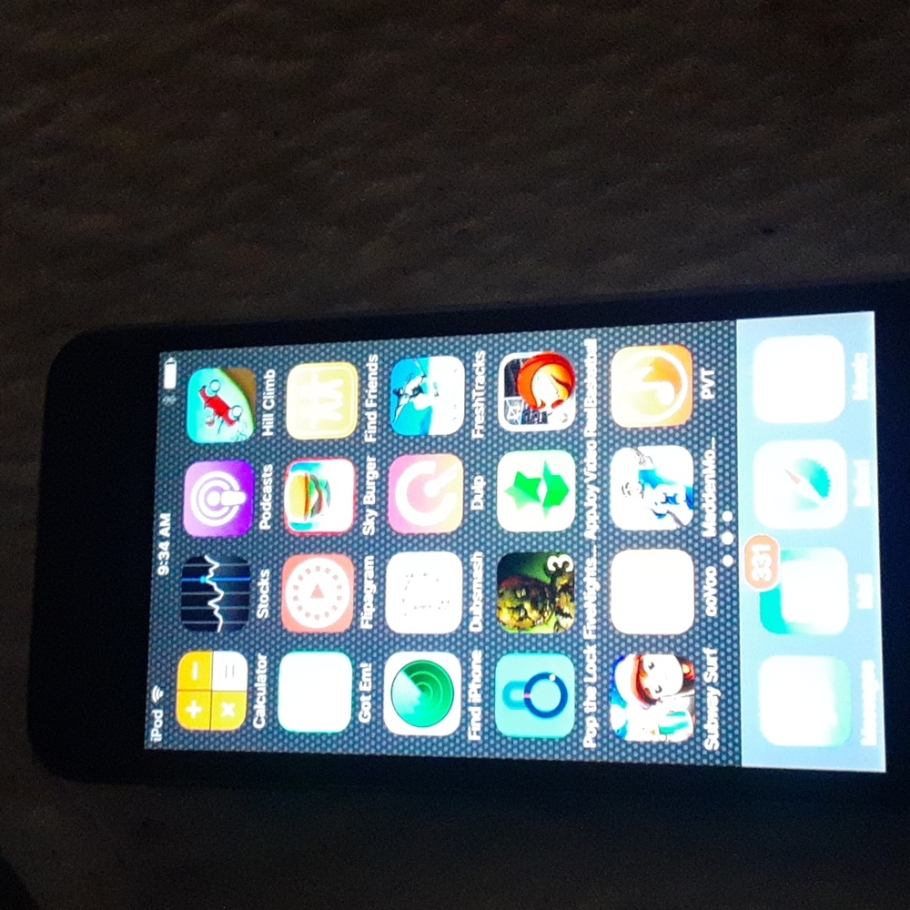 Ipod - Picture 4 of 4